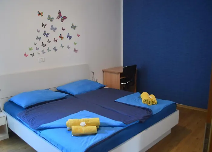 Apartment Aria, Center *